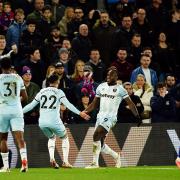 West Ham United's Michail Antonio (second right) celebrates scoring against Crystal Palace