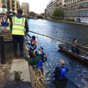 Regent's Canal volunteers get stuck in