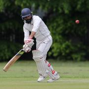 Eman Shaikh batting for Barking. Image: Gavin Ellis/TGS Photo