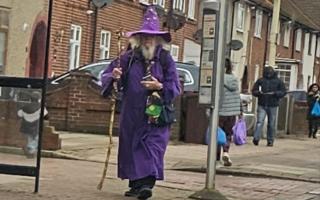 The 'famous' wizard of Havering spotted near a bus stop in Dagenham